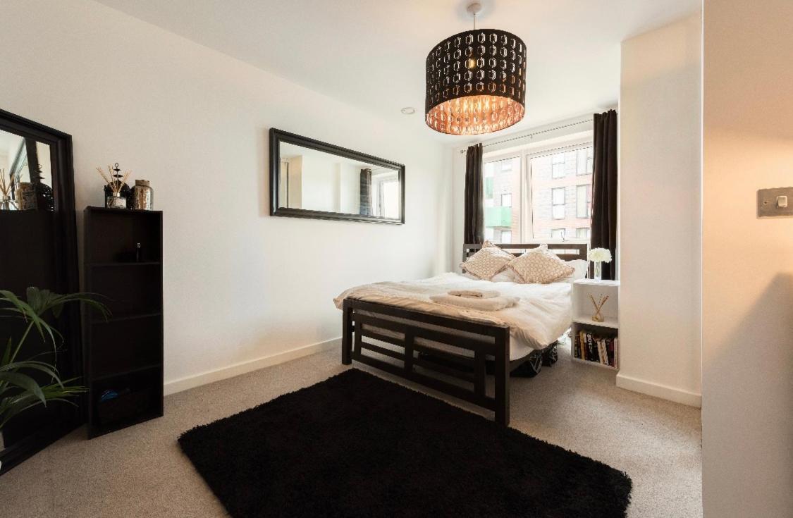 Lovely 2 Bed Apartment 15Mins From Bond St London Exterior photo